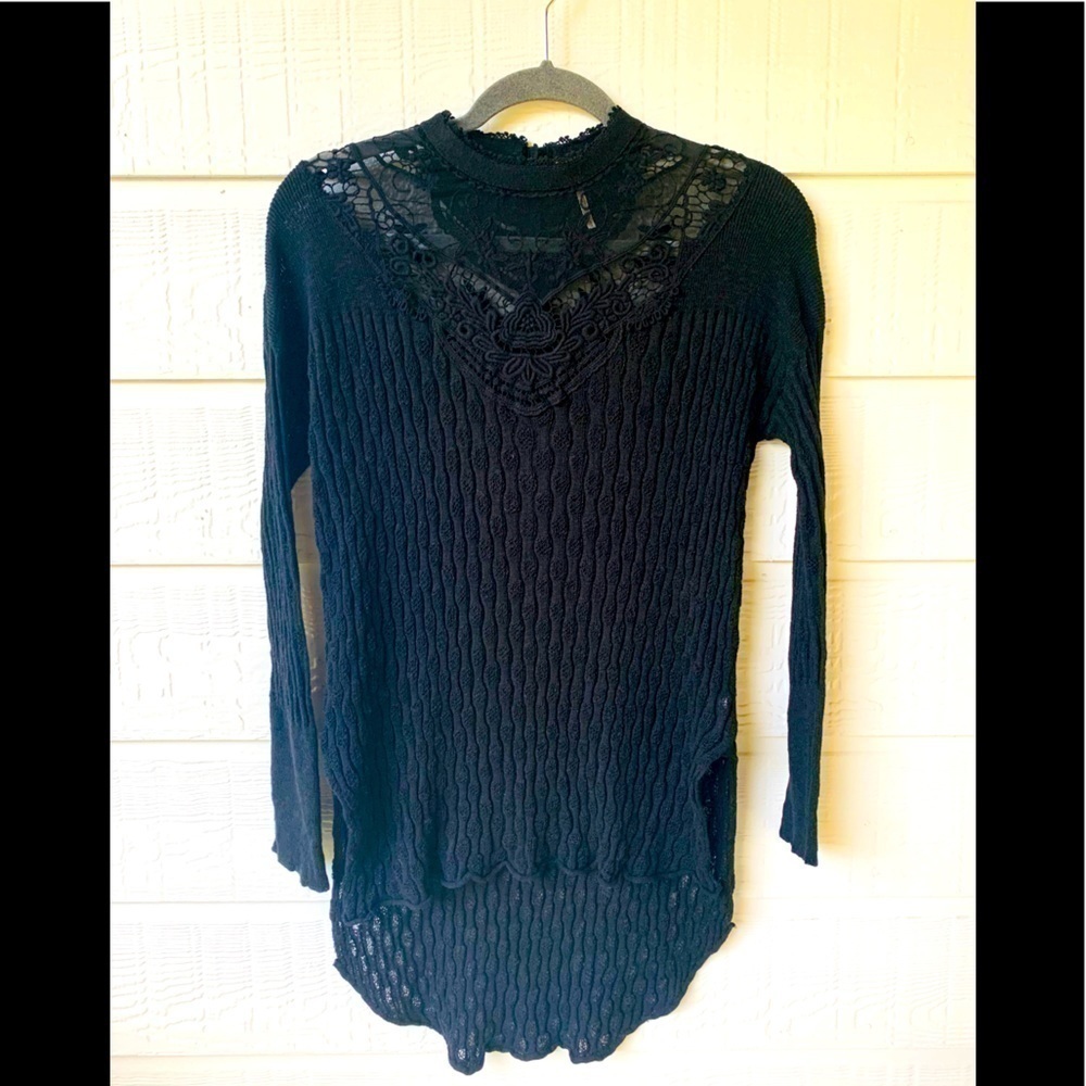 Free People black lace stretchy sweater Size SP